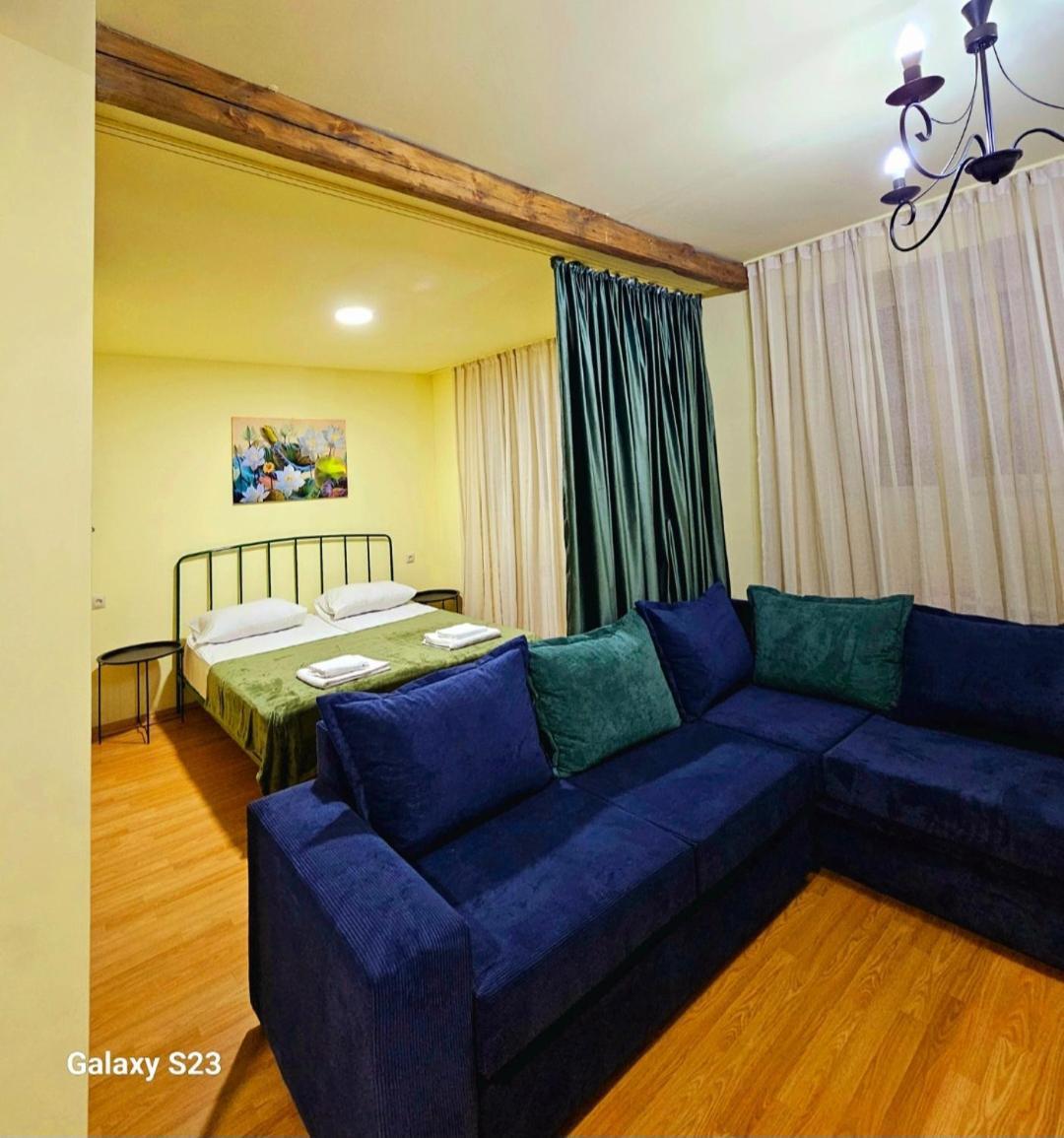 Apartment In The Old District Tbilisi Exterior photo